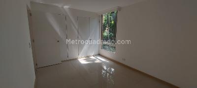 Apartamento de 5 alcobas en venta en El Poblado, Medellín, 162 m² · foto 4 de 5