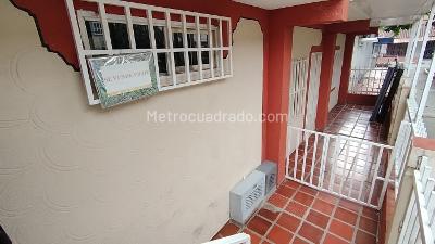 Casa de 5 alcobas en venta en Ciudad Cordoba, Cali, 140 m² · foto 3 de 20