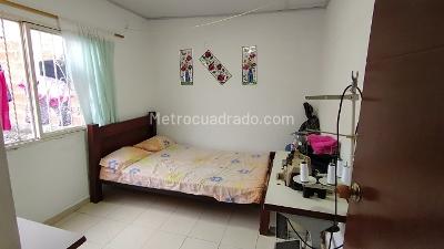 Casa de 5 alcobas en venta en Ciudad Cordoba, Cali, 140 m² · foto 11 de 20