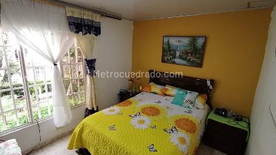 Casa de 5 alcobas en venta en Ciudad Cordoba, Cali, 140 m² · foto 14 de 20