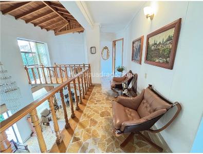 Apartamento en venta en La Castellana, Medellín · foto 5 de 17