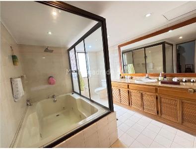 Apartamento en venta en La Castellana, Medellín · foto 9 de 17