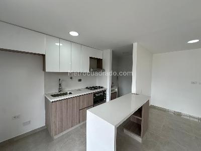 Apartamento de 3 alcobas en venta en Santa Ana, Bello, 76 m² · foto 4 de 16