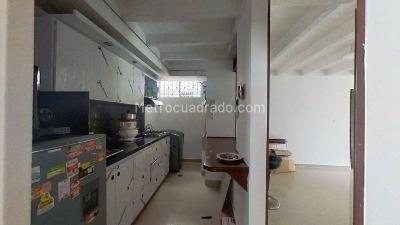 Apartamento de 3 alcobas en venta en Los Farallones, Cali, 63 m² · foto 4 de 15