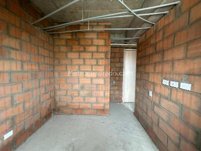 Apartamento de 3 alcobas en venta en Santa Ana, Bello, 76 m² · foto 13 de 17