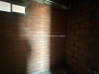 Apartamento de 3 alcobas en venta en Santa Ana, Bello, 76 m² · foto 8 de 17