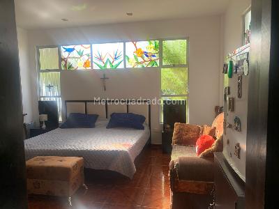 Casa de 5 alcobas en venta en Pance, Cali · foto 15 de 20