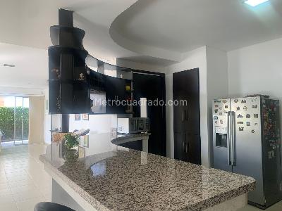 Casa de 5 alcobas en venta en Pance, Cali · foto 9 de 20
