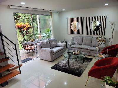 Casa de 3 alcobas en venta en Loma Benedictinos, Envigado, 220 m² · foto 11 de 19
