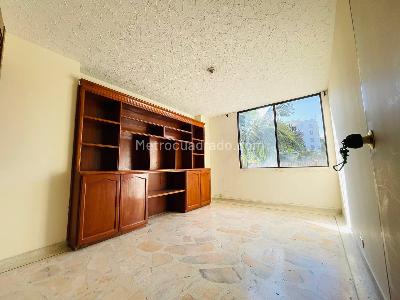 Apartamento de 3 alcobas en venta en El Limonar, Cali, 94 m² · foto 10 de 15