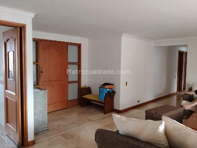 Apartamento de 4 alcobas en venta en Laureles, Medellín, 200 m² · foto 4 de 20
