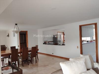 Apartamento de 4 alcobas en venta en Laureles, Medellín, 200 m² · foto 7 de 20