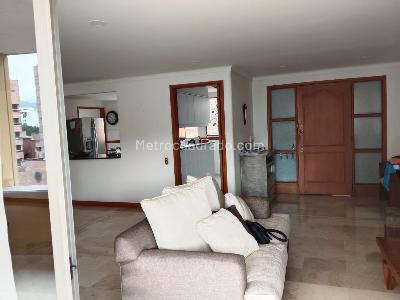 Apartamento de 4 alcobas en venta en Laureles, Medellín, 200 m² · foto 8 de 20