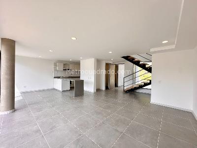 Casa de 3 alcobas en arriendo en Norteamerica, Bello, 151 m² · foto 6 de 11