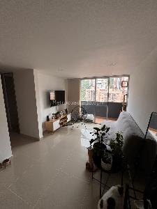 Apartamento en venta en Alto De Las Flores, Sabaneta · foto 2 de 9
