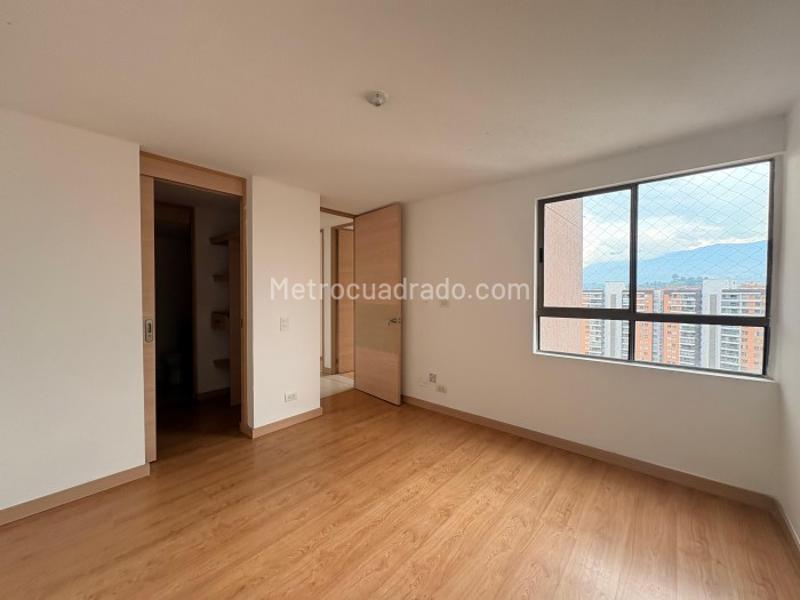 3BR Apartment in Belen with Club Amenities - 6