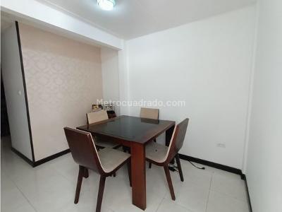 Casa de 5 alcobas en venta en Los Guayacanes, Cali, 104 m² · foto 3 de 17