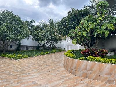 Casa de 5 alcobas en venta en Ciudad Jardin, Cali, 700 m² · foto 12 de 14