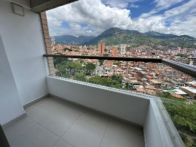 Apartamento de 3 alcobas en venta en Santa Ana, Bello, 74 m² · foto 4 de 8