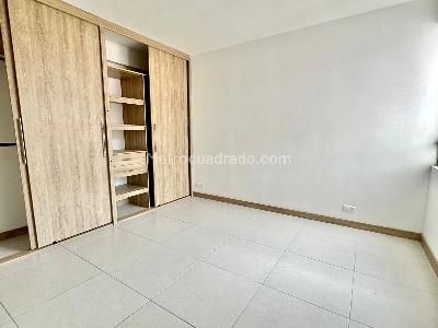 Apartamento de 3 alcobas en venta en Santa Ana, Bello, 74 m² · foto 5 de 8