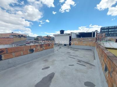 Casa en venta en Marsella, Bogotá · foto 12 de 16