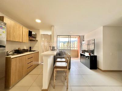 Apartamento en venta en Suramerica, Itagüí · foto 2 de 12