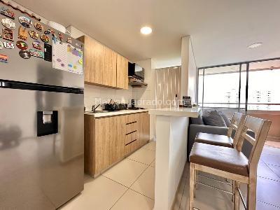Apartamento en venta en Suramerica, Itagüí · foto 3 de 12