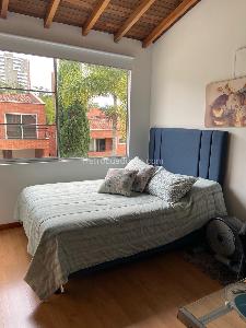 Casa de 3 alcobas en venta en Loma Benedictinos, Envigado, 220 m² · foto 15 de 20