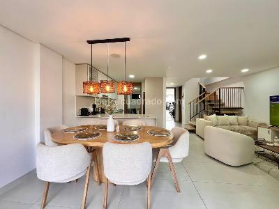 Casa de 3 alcobas en venta en San Lucas, Envigado, 168 m² · foto 7 de 20
