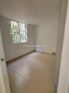 Apartamento de 3 alcobas en venta en Oasis De Comfandi, Cali, 55 m² · foto 8 de 14