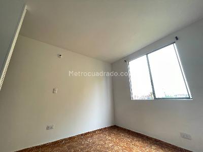 Apartamento de 3 alcobas en venta en Aguacatal, Cali, 55 m² · foto 11 de 16