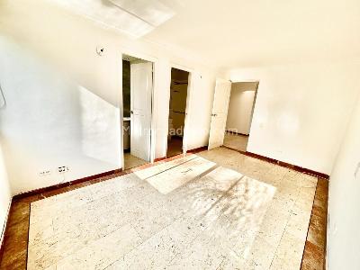 Casa de 5 alcobas en venta en Las Palmas, Medellín, 268 m² · foto 9 de 14