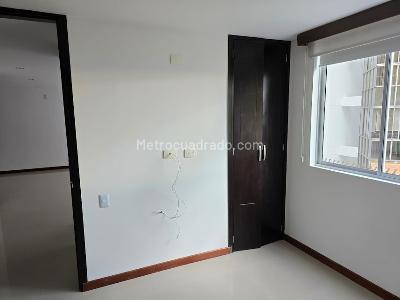Apartamento de 2 alcobas en venta en Cabecera Del Llano, Bucaramanga, 62 m² · foto 11 de 20