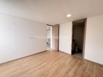 Apartamento de 2 alcobas en venta en Santa Ana, Bello, 62 m² · foto 5 de 11