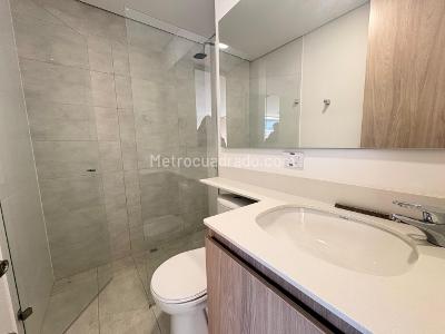 Apartamento de 2 alcobas en venta en Santa Ana, Bello, 62 m² · foto 9 de 11