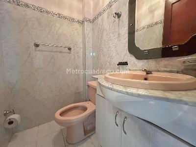 Casa de 4 alcobas en venta en El Limonar, Cali, 250 m² · foto 11 de 20