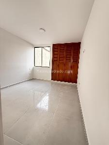 Apartamento de 3 alcobas en venta en Sotomayor, Bucaramanga, 107 m² · foto 2 de 10