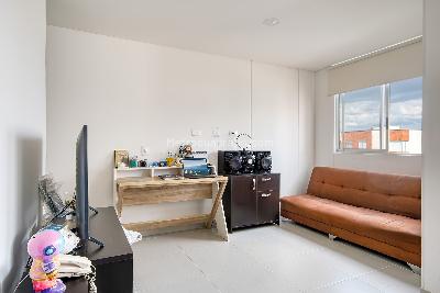Apartamento de 2 alcobas en venta en Cristales, Cali, 83 m² · foto 13 de 20