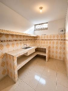 Casa de 5 alcobas en venta en Popular, Cali, 300 m² · foto 2 de 14