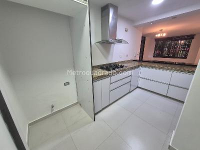 Apartamento de 4 alcobas en venta en El Ingenio, Cali, 150 m² · foto 8 de 20