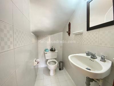 Casa de 5 alcobas en venta en Cañaveral, Floridablanca, 196 m² · foto 13 de 20