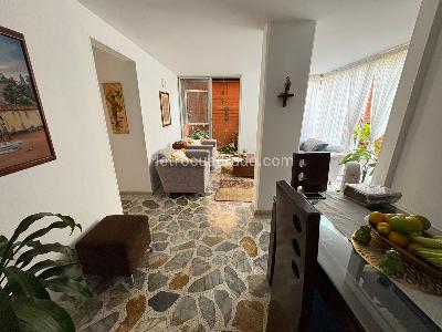 Apartamento en venta en La Castellana, Medellín · foto 2 de 11