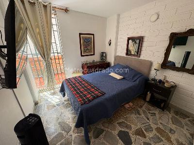 Apartamento en venta en La Castellana, Medellín · foto 6 de 11