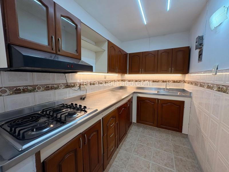 Casa de 2 Alcobas en Arriendo en Santa Mónica, La América