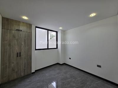 Apartamento en venta en Prados Del Norte, Cali · foto 4 de 11