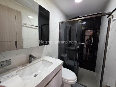 Apartamento en venta en Prados Del Norte, Cali · foto 5 de 11