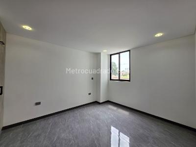 Apartamento en venta en Prados Del Norte, Cali · foto 8 de 11