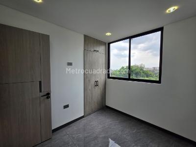 Apartamento en venta en Prados Del Norte, Cali · foto 5 de 11