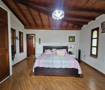 Casa de 5 alcobas en venta en La Reforma, Cali, 430 m² · foto 19 de 20