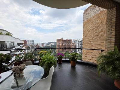 Apartamento de 5 alcobas en venta en Normandia, Cali, 520 m² · foto 3 de 20